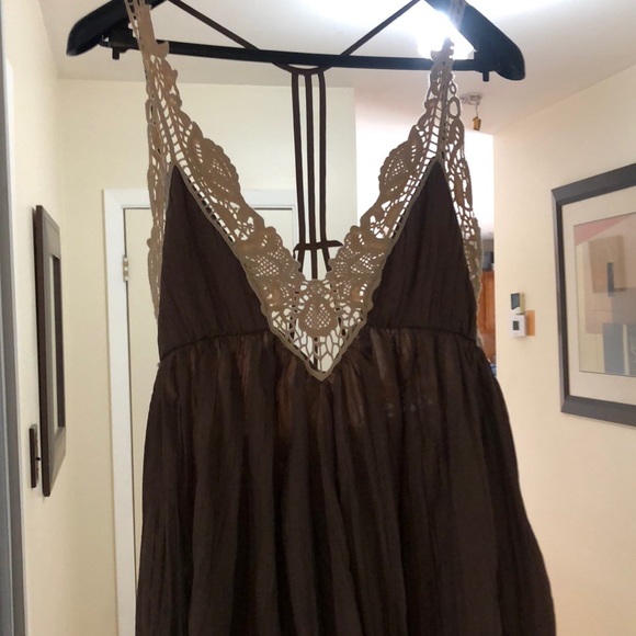 BNWOT Breathless Mini in Martini - Picture 4 of 5